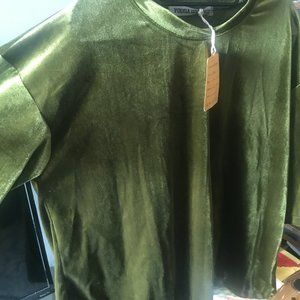 Youga handmade L-XXL green velvet  half sleeve top